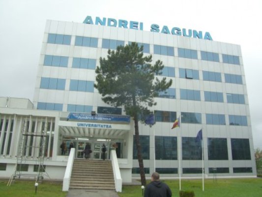 Masă rotundă la Andrei Şaguna, cu ocazia Zilei Naţionale